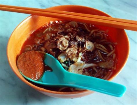 Address pulau tikus market & food centre jalan pasar, pulau tikus, 10350 penang, malaysia opening hours: 9 Best Hawker Noodles In Penang