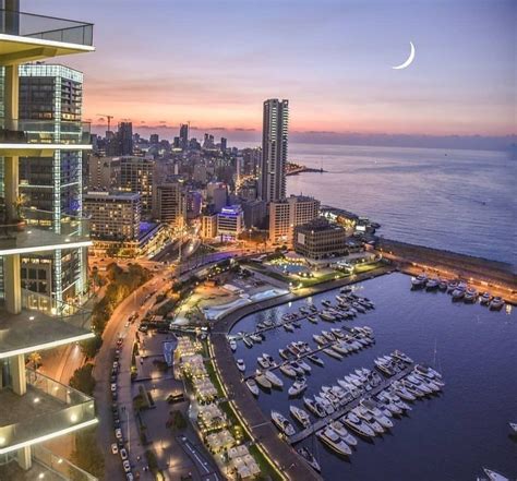 Beyrouth Liban Le Jour Beirut Lebanon Vacation Places Beirut