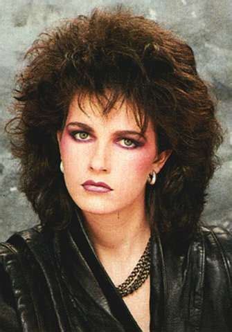 Being ten more than seventy. 80 hairstyle 5 | 1980s hair, 80s short hair, 80s hair