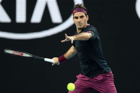 The atp and wta tours are set. Roger Federer travaille dur avant le retour de l'Open d ...