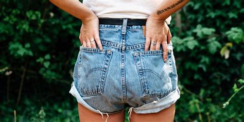 From the moment little girls enter school, their. 10 Best Denim Shorts to Wear This Summer 2018 - Cute Jean ...