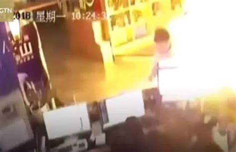Refrigerator Explodes At Internet Cafe Shocking Moment Caught On Camera Video इंटरनेट कैफे के