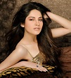 7 hottest Pakistani actresses and models | Hot Pakistani women | GQ India
