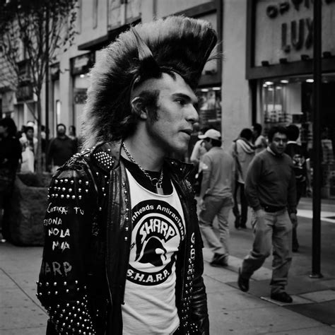We did not find results for: PUNK - Abbigliamento (Dagli anni 70) | Moda punk, Punk ...
