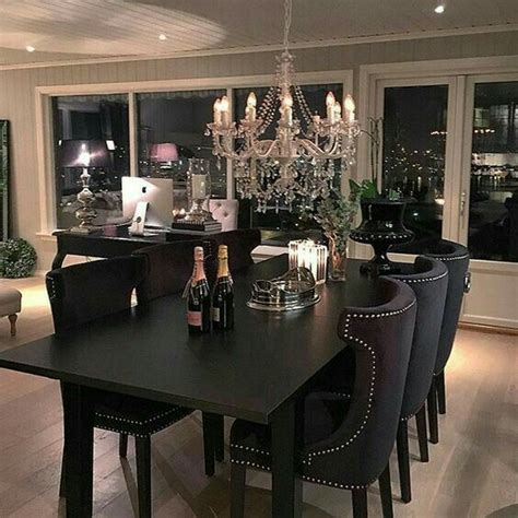 Pin By Jakya Sheppard On ĪnŤËŘÏØŔ DĔŠÎĞŇ Dining Room Design Luxury