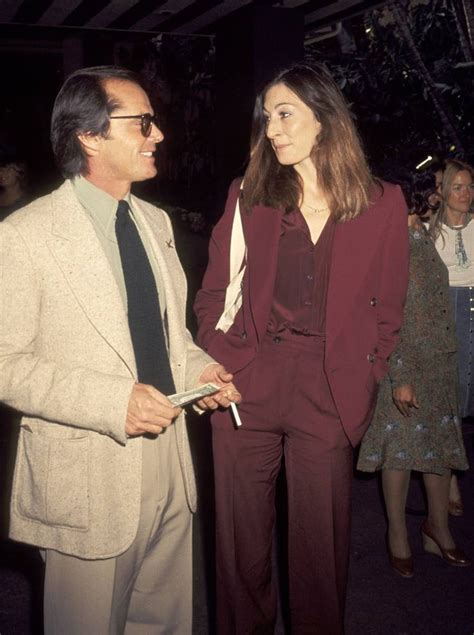 Jack Nicholson And Anjelica Huston Were The Coolest Couple Of The 70s