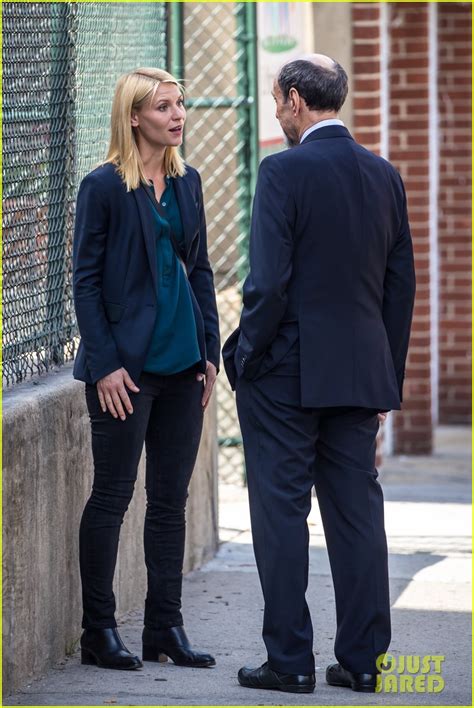 Claire Danes Shoots Homeland Scenes With Her New On Screen Daughter Homeland Photo 39918400