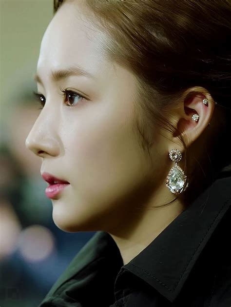 She broke into acting a year later in the 2006 sitcom unstoppable high kick! she is best known for her leading roles in the television dramas. Piercing | Park Min Young | Kdrama | Healer | Ear ...