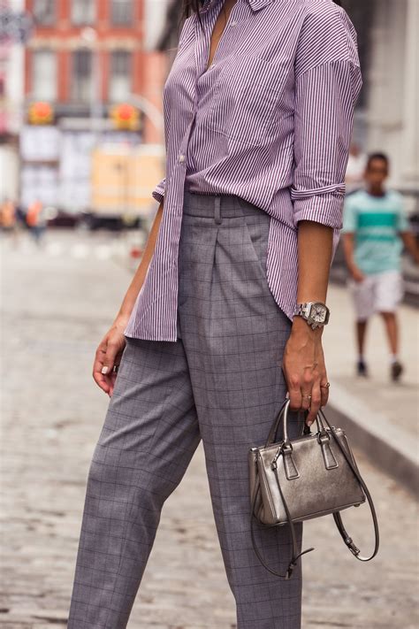 Loved the style, loved the price, so after wearing my pair out in public i ordereed a couple others are a navy striped pair from various angles, cuffed and uncuffed, and a black pair (with bonus: How 5 Editors Style Uniqlo's EZY Pants | Fashion, Fall pants