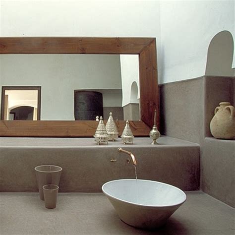 Tadelakt shower modern bathroom the satyagraha house bathroom. Le tadelakt : l'enduit idéal pour la salle de bain ...