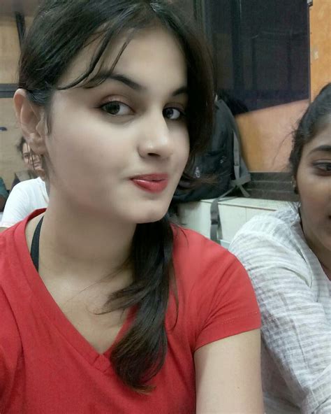 Tik Tok Beautiful Selfie Girls Insha Jabeen Most Beautiful Punjabi Hot
