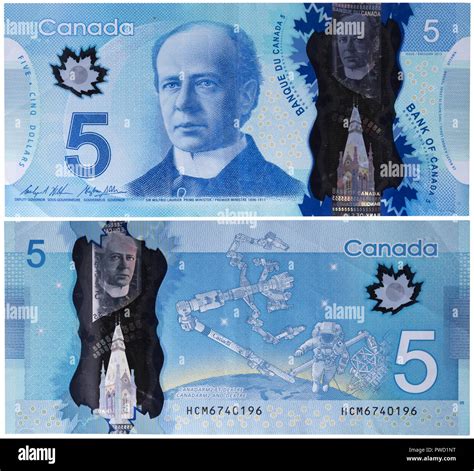 Billete De Cinco Dólares Canadiense Fotografías E Imágenes De Alta