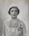 NPG x33705; Queen Elizabeth, the Queen Mother - Portrait - National ...