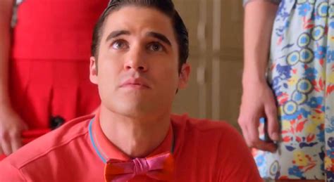 Blaine Takes A Moment From Glees Cory Monteith Tribute Episode The