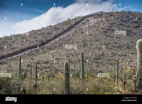 Sonora Mexico Border Hi Res Stock Photography And Images Alamy