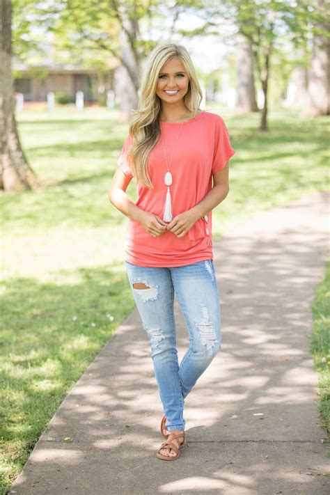 Yellow And Pink Outfit Ideas With Leggings Sweater Shorts Coral