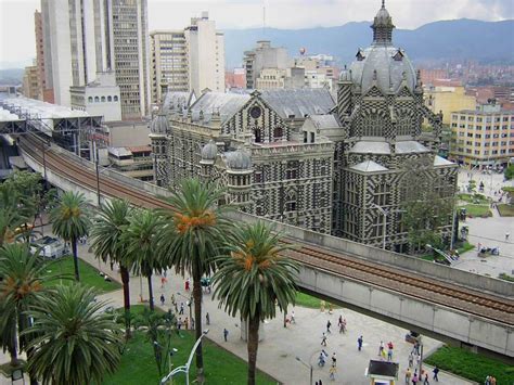 Urbanística 4 Recorrido En El Centro De Medellin