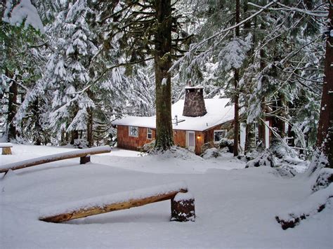 Cabin In The Snow Cabin In The Snow Snow Cabin Winter Cabin Cabins