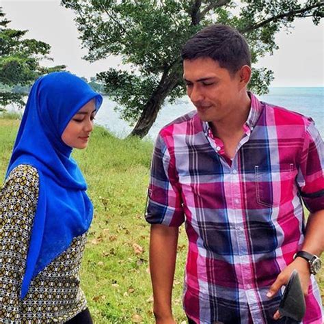 But a chance meeting and a spat over a parking space soon change all that. Dramanovel Cinta Si Wedding Planner