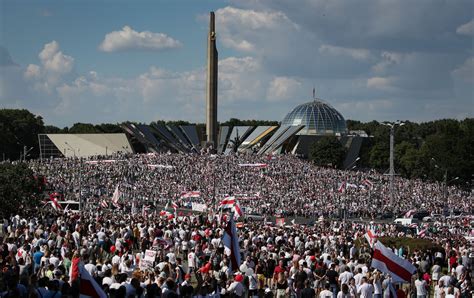 As Protesters In Belarus Call For His Ouster Lukashenko Turns To Putin For Help The