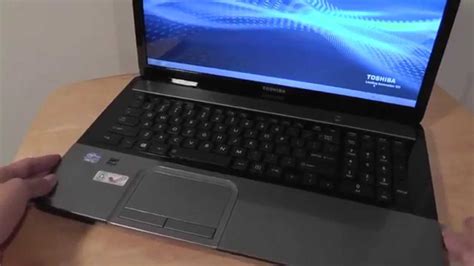 Toshiba Satellite 17 Windows 8 Laptop Review L875 S7110