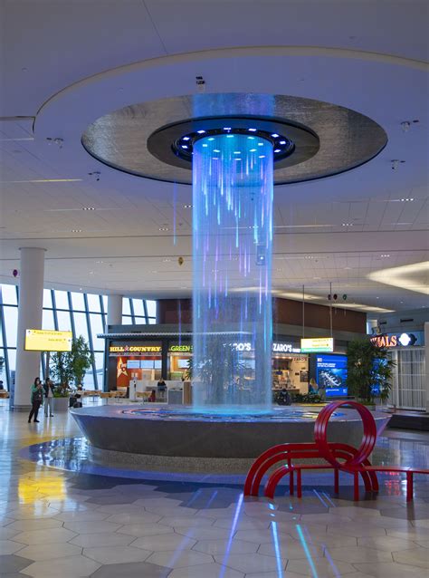 State Of The Art Water Feature At Laguardia Airports Terminal B