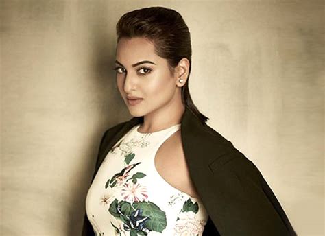 Heres Why Sonakshi Sinha Had To Skip An Event In Delhi Leaving Organisers In A Fix Bollywood
