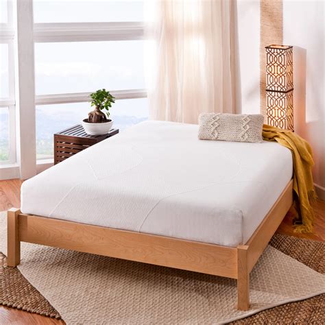 With something for every budget, taste and preference, we've found the perfect blend of affordability, quality and comfort to help create a great night's sleep. Online Guide To King Size Memory Foam Mattress Buying