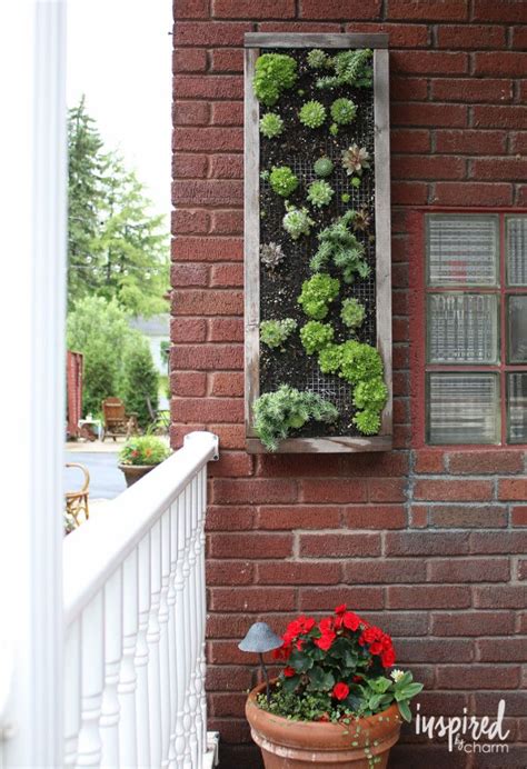 Diy Vertical Garden Wall 20 Diy Vertical Garden Ideas To Drastically