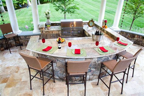 How To Build The Ultimate Outdoor Kitchen And Get Together