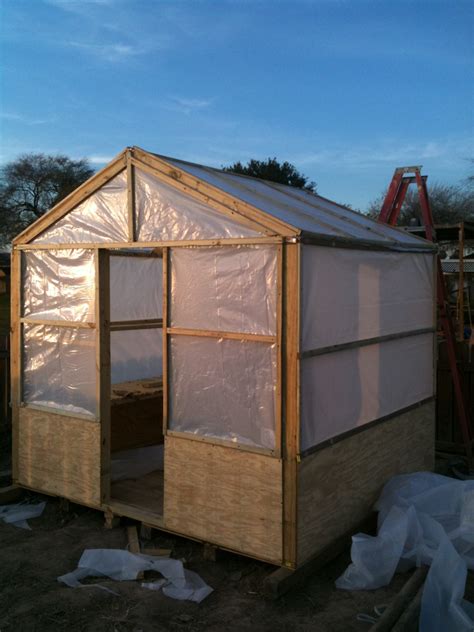 Build a shed can be as cheap as you are willing to hardwork ! 21 Cheap & Easy DIY Greenhouse Designs You Can Build Yourself