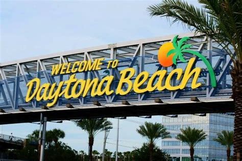 Welcome To Daytona Beach Urban Setting Daytona Beach Beach