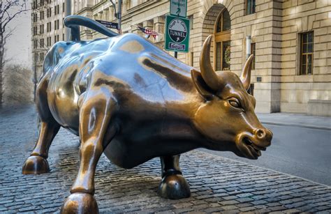 Wall Street Landmarks The Charging Bull Statue