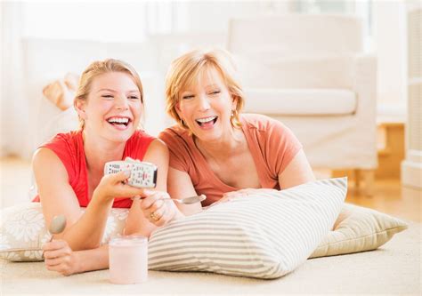 17 things every mother daughter duo should do together