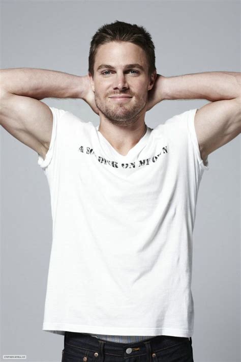Stephen Amell Wall Of Celebrities