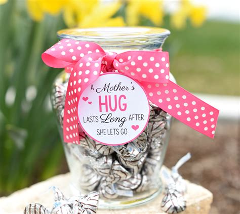 Sentimental T Ideas For Mothers Day Fun Squared