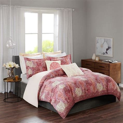 The Echo Design Florentina Duvet Cover Mini Set Features A Traditional