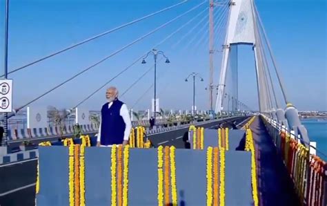 PM Inaugurates India S Longest Cable Stayed Bridge Rediff Com India News
