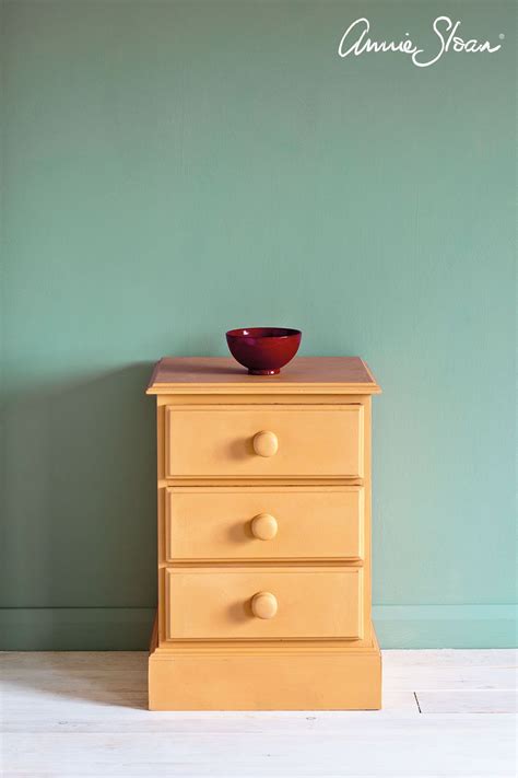 Orange Toned Yellow Chalk Paint® Arles Annie Sloan Annie Sloan