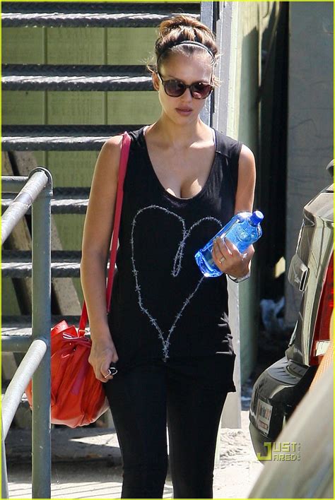 Jessica Alba Works It Out In West Hollywood Photo 2577145 Jessica