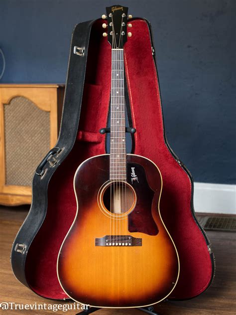 Gibson 1960 Vintage J45 Acoustic Guitar Sunburst Finish Great Guitar