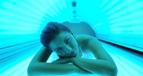 Indoor Tanning Stand Up Or Lay Down Simply Clinics