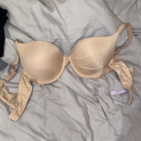 Savage X Fenty Nude T Shirt Bra With Lace Detailing Depop