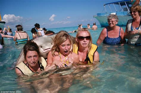 The Best Photobomb Ever Bikini Clad Women Shriek In Terror As They Are