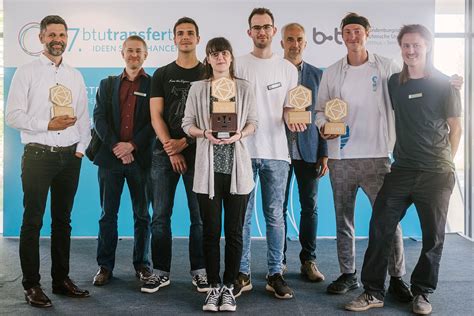 Robotergef Hrtin Ros E Gewinnt Hauptpreis Beim Innofab Ideenwettbewerb