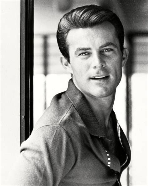 Actor Robert Conrad 5x7 8x10 Or 11x14 Early Publicity Photo