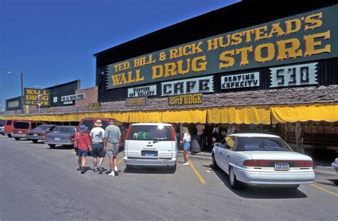 A great vintage shot from Wall Drug | Wall drug, Wall drug store, South dakota state