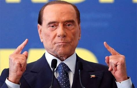 Politician, entrepreneur, media proprietor, theater directorug lawyer: Silvio Berlusconi positivo da un mese: "Ricoveratemi"