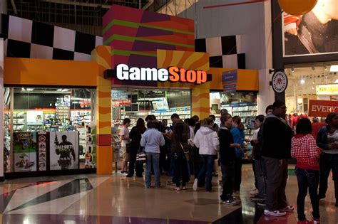 What Stores Open At Midnight On Black Friday 2022 - GameStop to open over 3,000 locations at midnight on Black Friday - Polygon