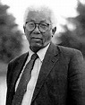 Walter Sisulu Biography, Walter Sisulu's Famous Quotes - Sualci Quotes 2019
